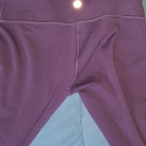 Reversible Lululemon cropped Leggins